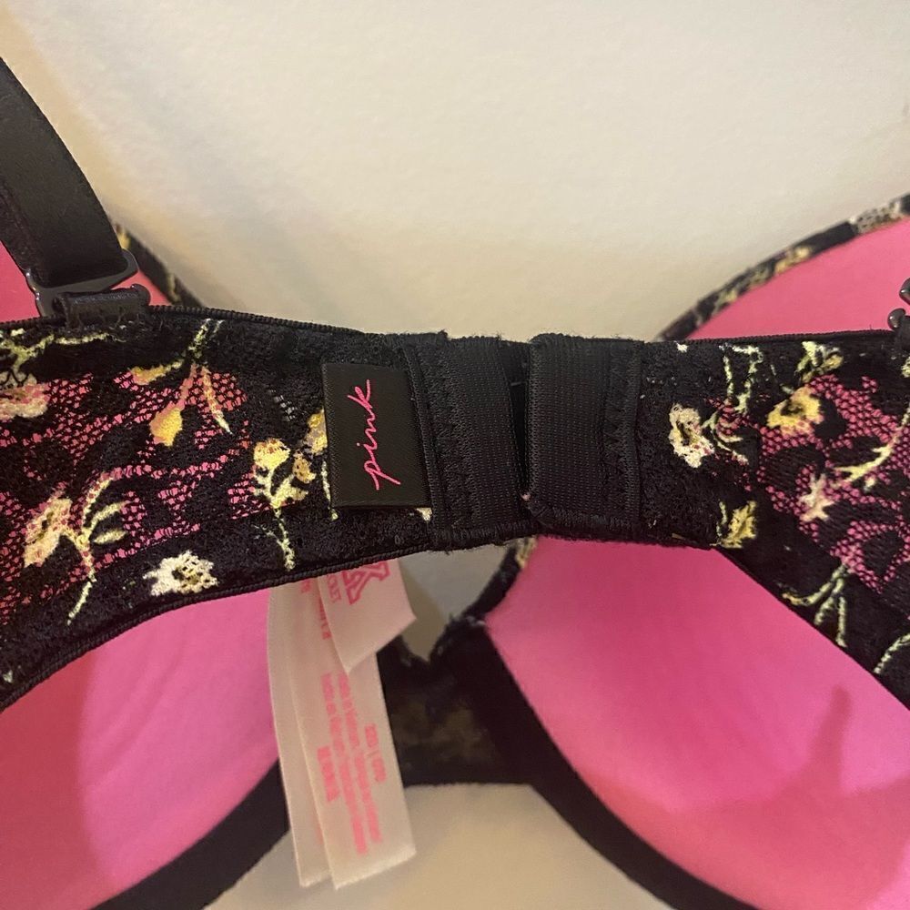 Pink Victoria’s Secret Wear Everywhere t-shirt Lightly Lined Bra Women Size 32D - Picture 5 of 8